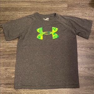 ❤️Boys UA TShirt